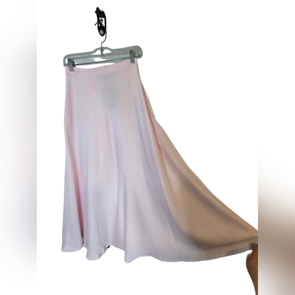 NWT H&M Pedal Pink Flowy Spring Summer Soft Girl Size 10 Skirt Feminine - Picture 5 of 11